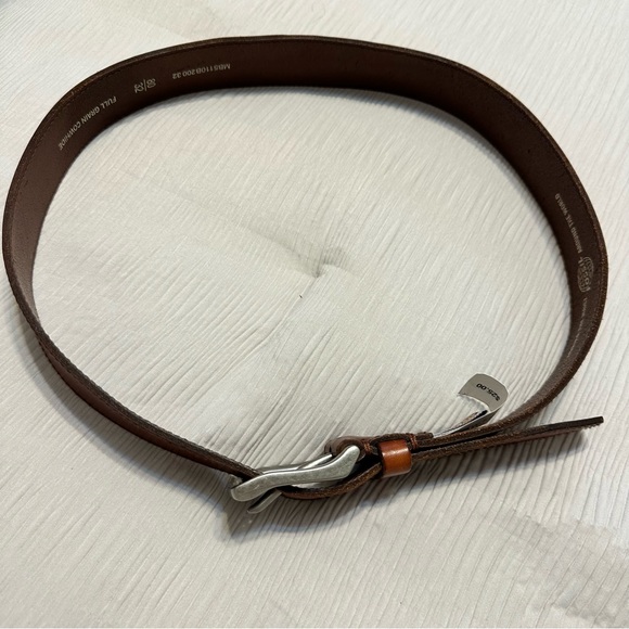 🆕Fossil Vintage Red Brown Leather Belt Size 32 NWT - Picture 8 of 8
